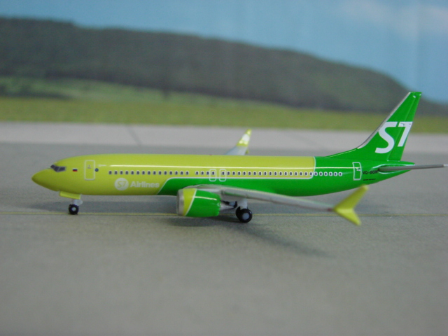 Boeing 737 Max 8 S7 Siberia Airlines