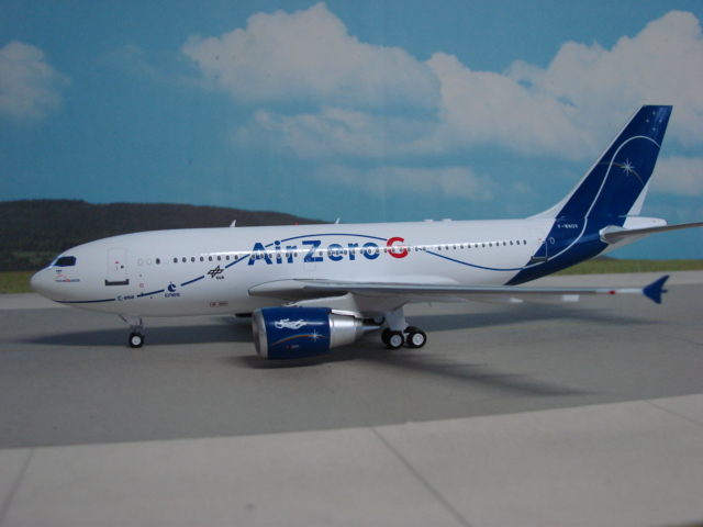 Airbus A310-300 NOVESPACE