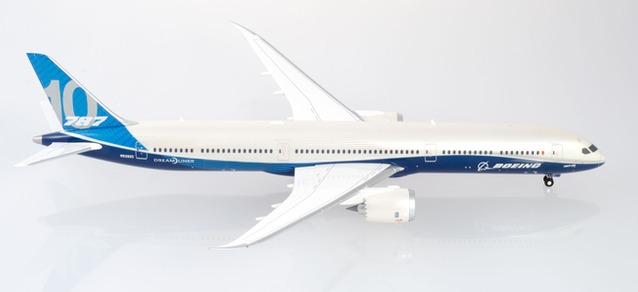 Boeing 787-10 Boeing House Livery