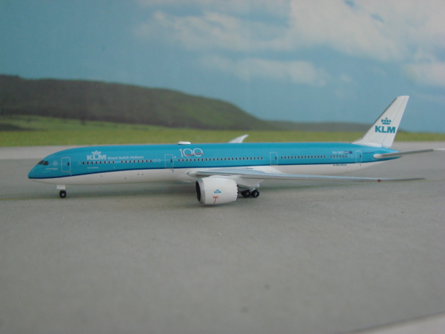 Boeing 787-10 KLM Royal Dutch Airlines