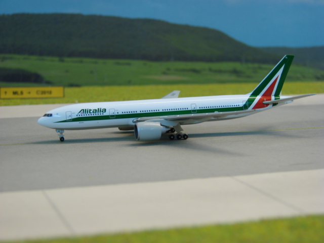 Boeing 777-200 Alitalia