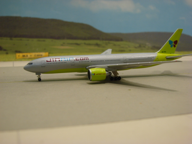 Boeing 777-200 Jin Air