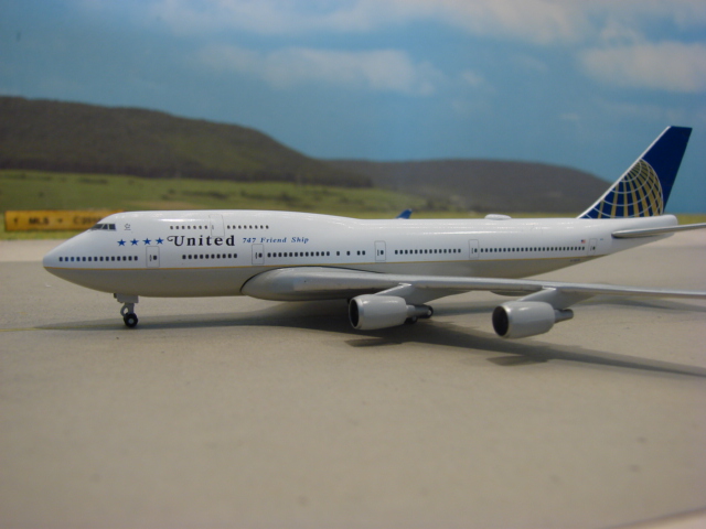 Boeing 747-400 United Airlines