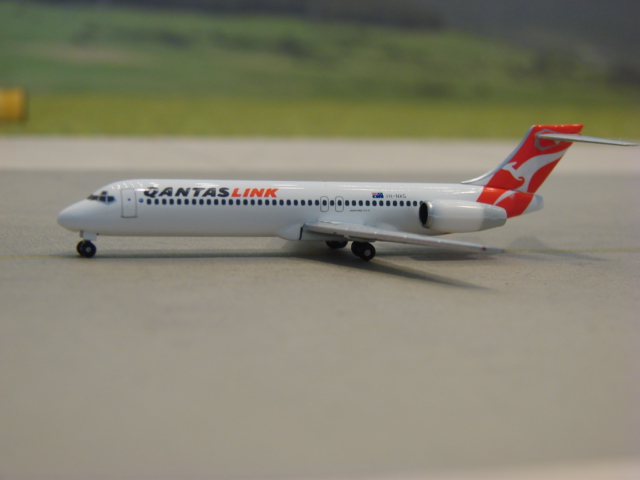Boeing 717-200 Qantas Airways
