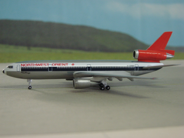 McDonnell-Douglas DC-10-30 Northwest Orient Airlines