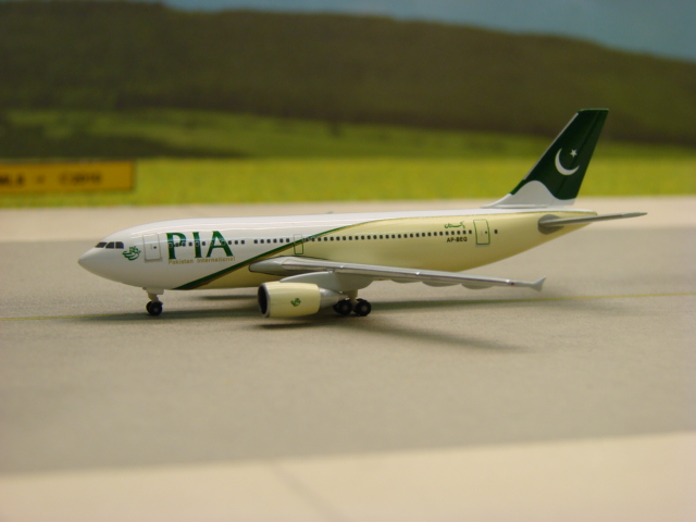Airbus A310-300 PIA Pakistan International