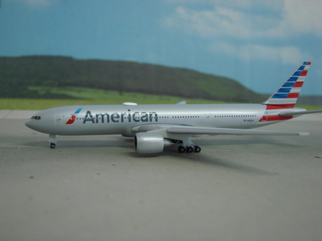 Boeing 777-200ER American Airlines