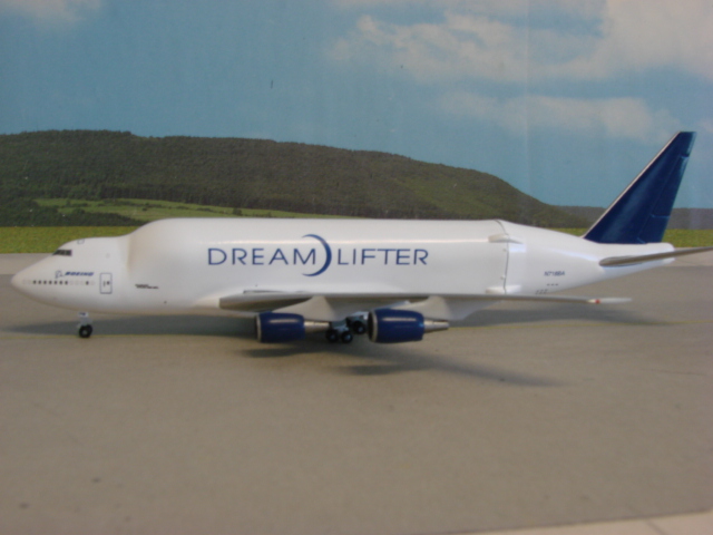 Boeing 747LFC Dreamlifter