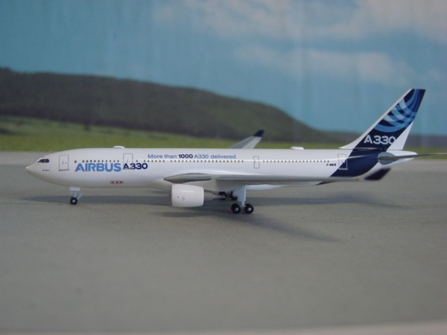 Airbus A330-200 Airbus Industries