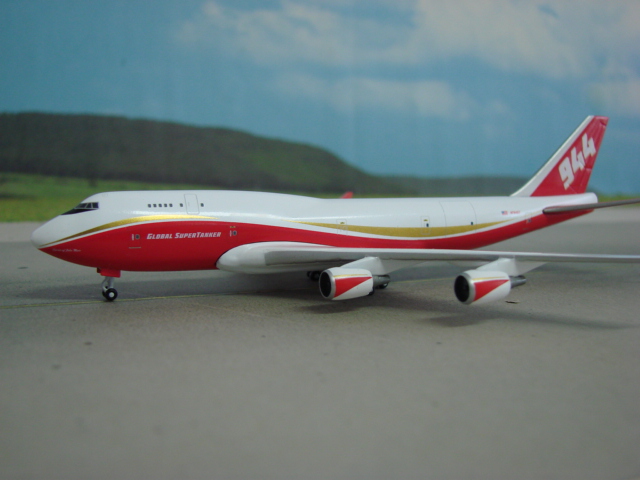 Boeing 747-400 Global Supertanker Services