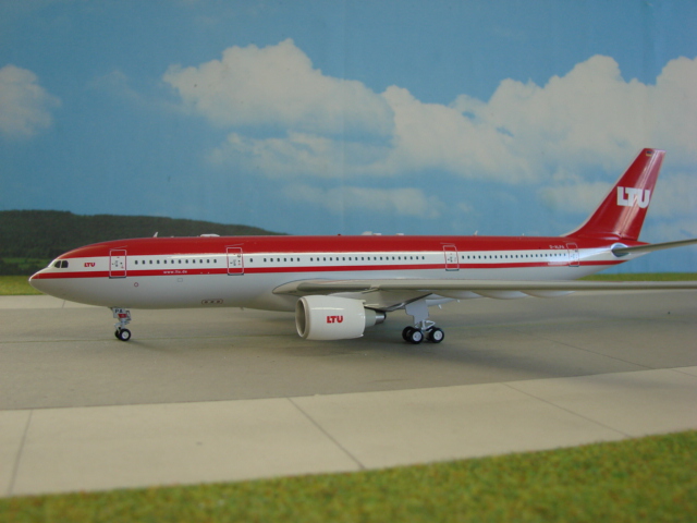 Airbus A330-200 LTU