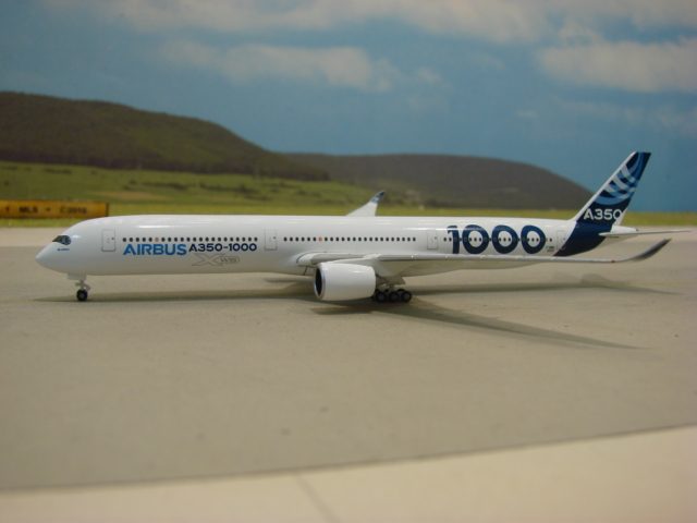 Airbus A350-1000 Airbus House Colours