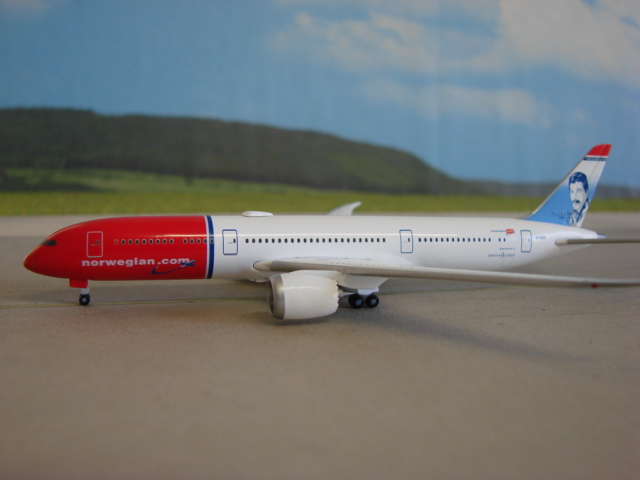 Boeing 787-10 Norwegian Air Shuttle