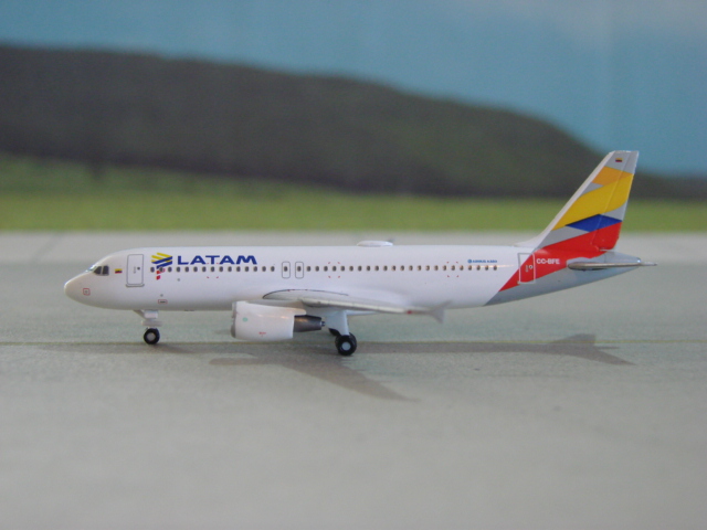 Airbus A320 LATAM Airlines Chile