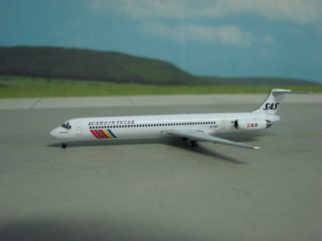 McDonnell Douglas MD-82 SAS Scandinavian Airlines