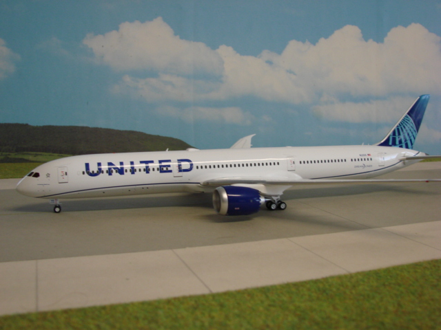 Boeing 787-10 United Airlines